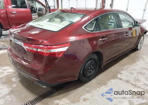 2013 Toyota Avalon Limited z USA, uszkodzony, nr VIN 4T1BK1EBXDU038459